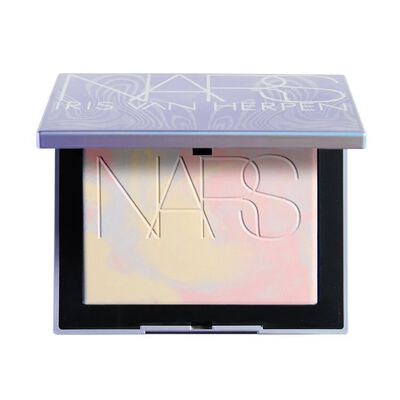 PÓ COMPACTO NARS LIGHT REFLECTING PRISMATIC
